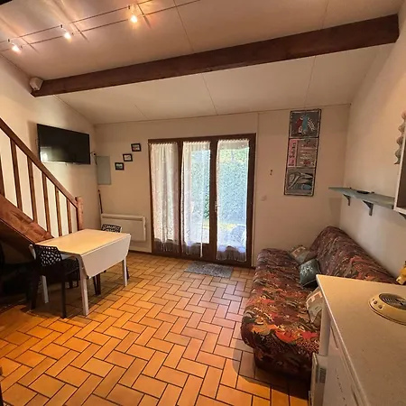 Casa de Férias Maisonnette Hameau Des Pins *
